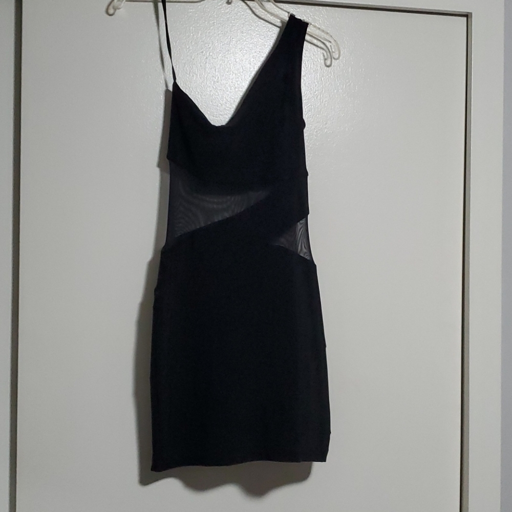 Windsor short black dress size 7/8
